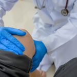 Durerile articulare nu trebuie ignorate: când recomandă Centrokinetic un consult ortopedic?